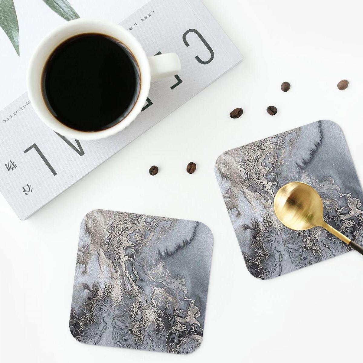 Marble Coaster Set - Graue und silberne Marmor-Untersetzer aus PVC-Leder,