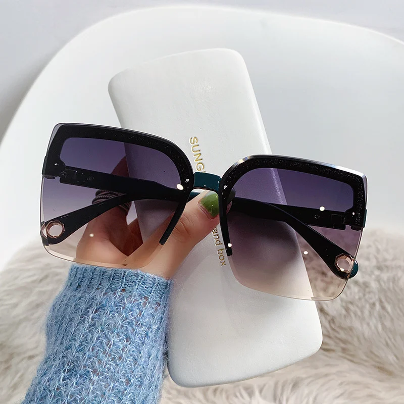 Übergroße Sonnenbrille für Dam – Designer Sunglasses Bewertung und Preis