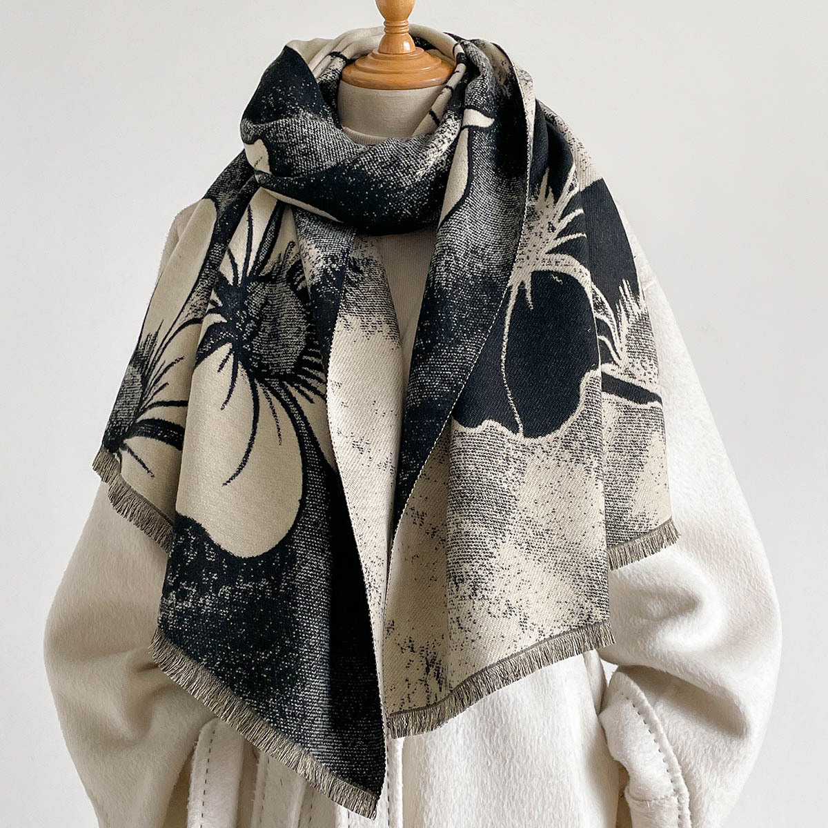 Damen-Schal aus Kaschmir-Imita – Cashmere Scarf Bewertung und Preis