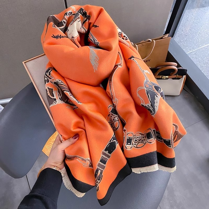 Retro Rider Horse Schal aus Ka – Cashmere Scarf Bewertung und Preis